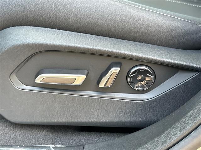 used 2025 Acura RDX car, priced at $41,017