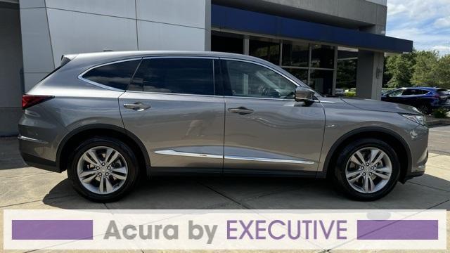 used 2022 Acura MDX car, priced at $33,420
