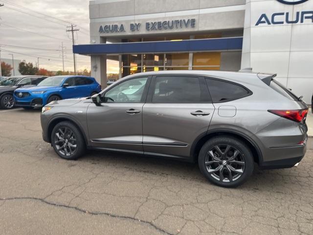 used 2023 Acura MDX car, priced at $39,714