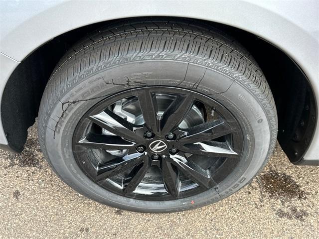 new 2025 Acura RDX car, priced at $46,050