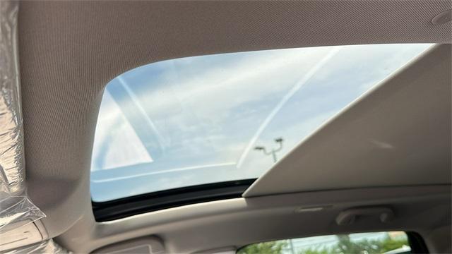 new 2025 Acura MDX car, priced at $55,350