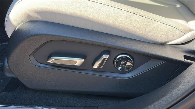 new 2025 Acura RDX car, priced at $46,050