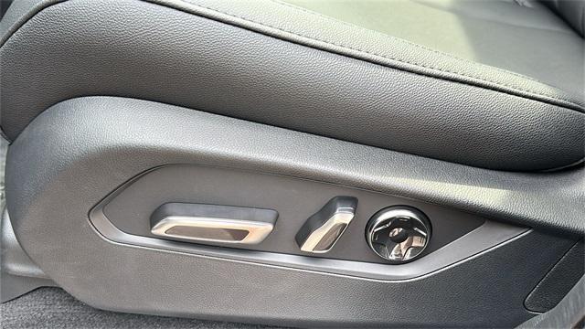 new 2025 Acura MDX car, priced at $55,350