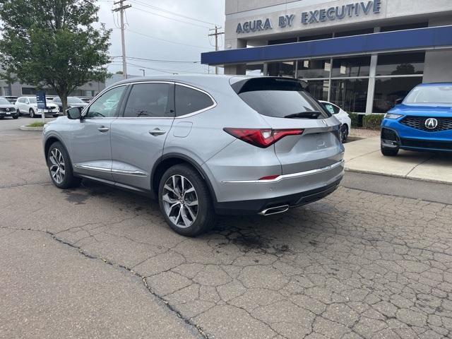 used 2023 Acura MDX car, priced at $43,439