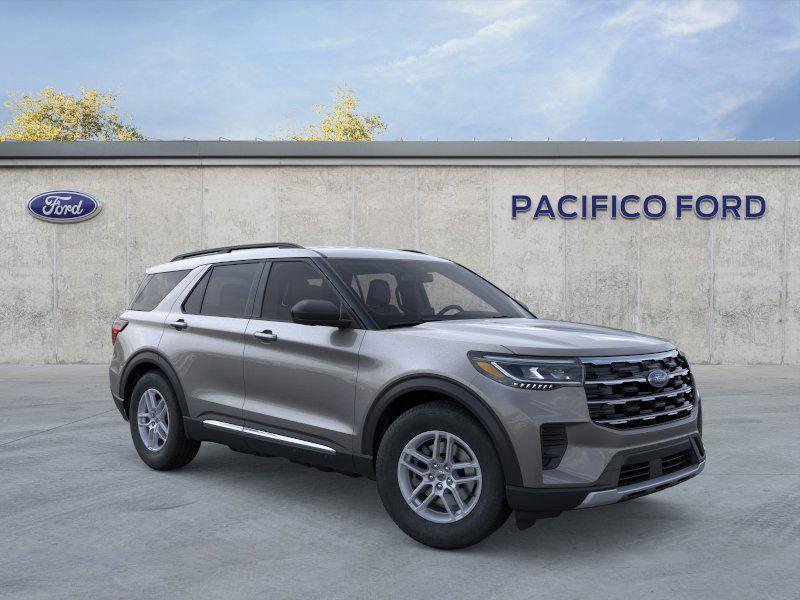 new 2025 Ford Explorer car, priced at $40,731