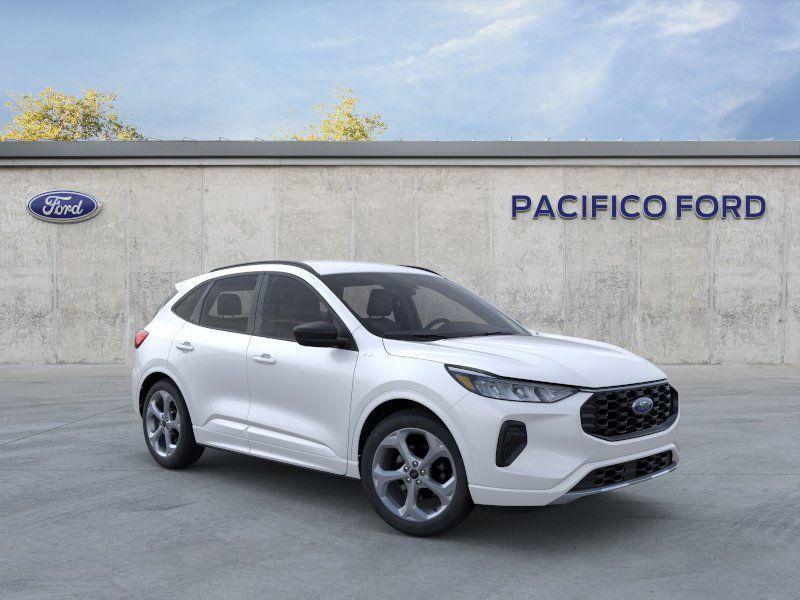new 2024 Ford Escape car, priced at $30,001