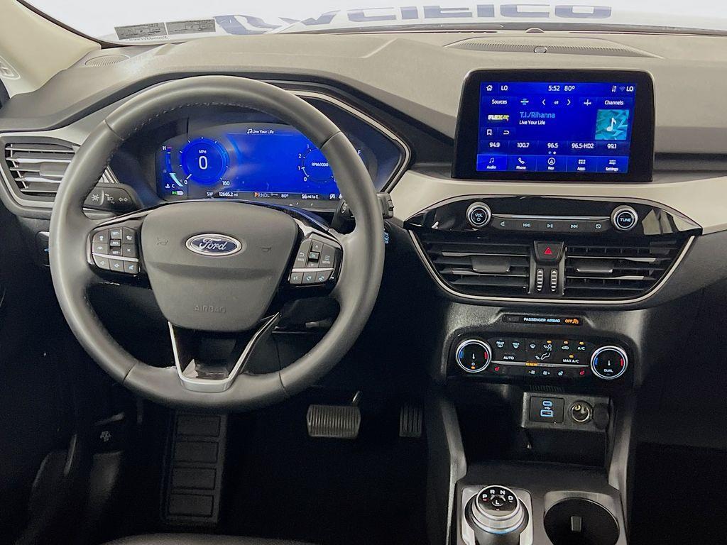 used 2022 Ford Escape car, priced at $21,999