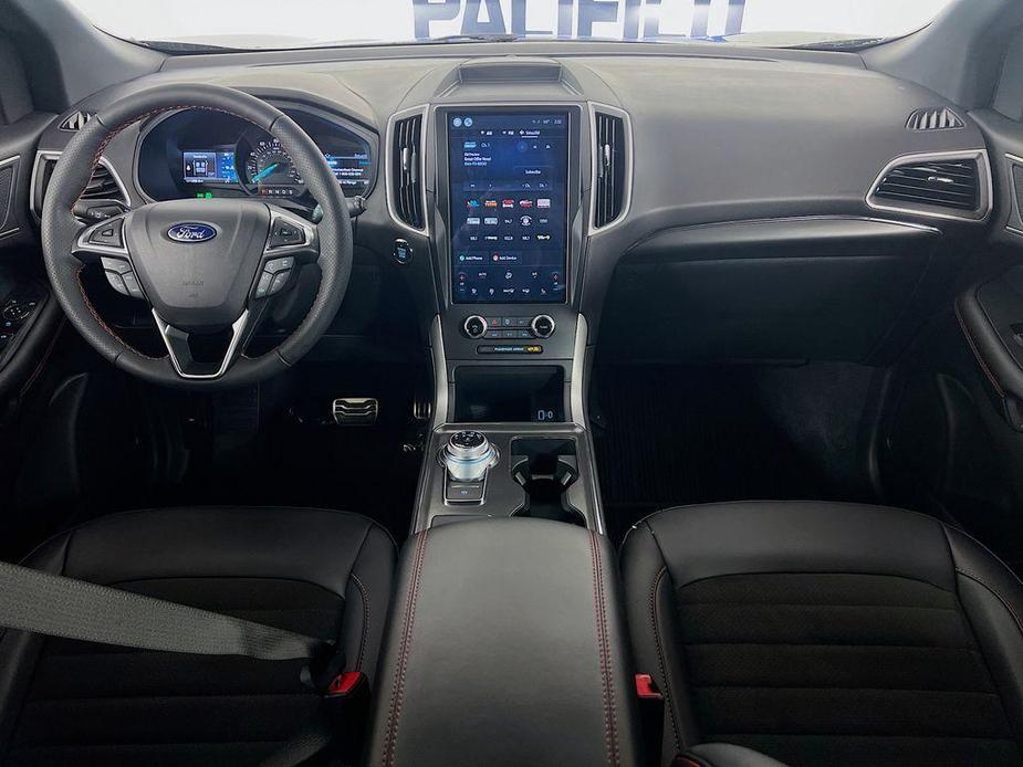 used 2024 Ford Edge car, priced at $41,999