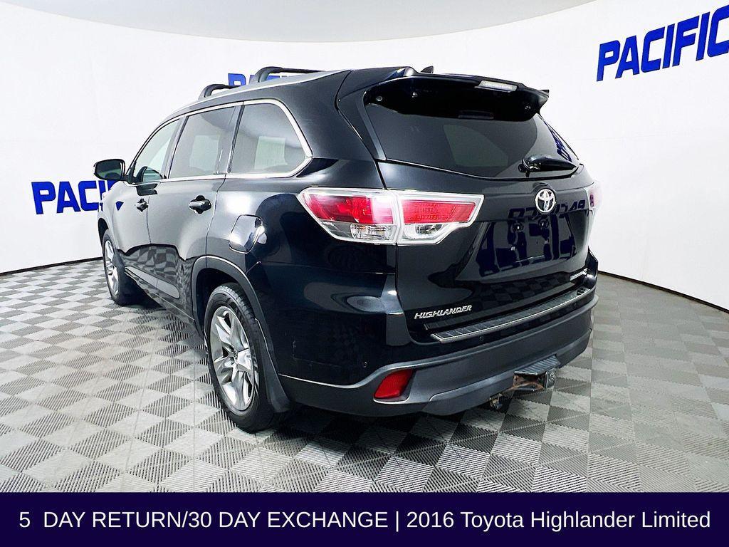 used 2016 Toyota Highlander car, priced at $20,999