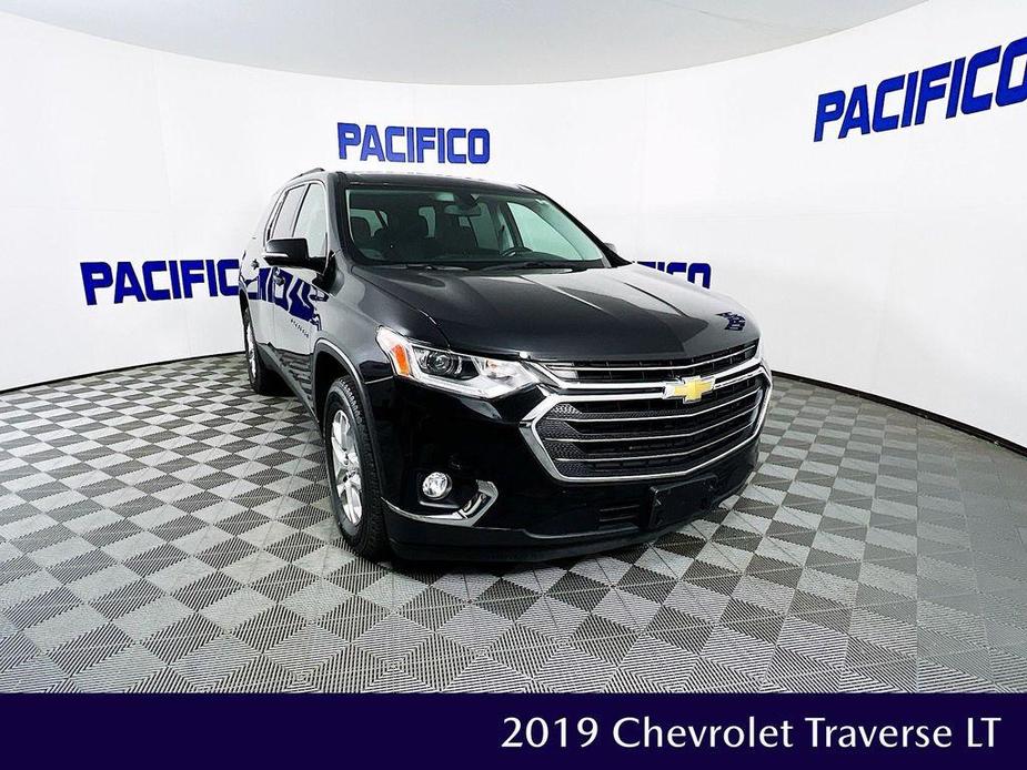 used 2019 Chevrolet Traverse car, priced at $24,389