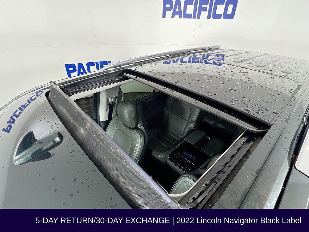 used 2022 Lincoln Navigator car, priced at $62,999