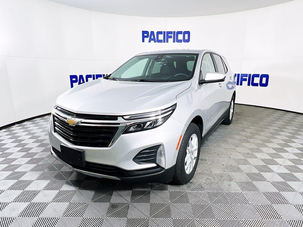 used 2022 Chevrolet Equinox car, priced at $18,999