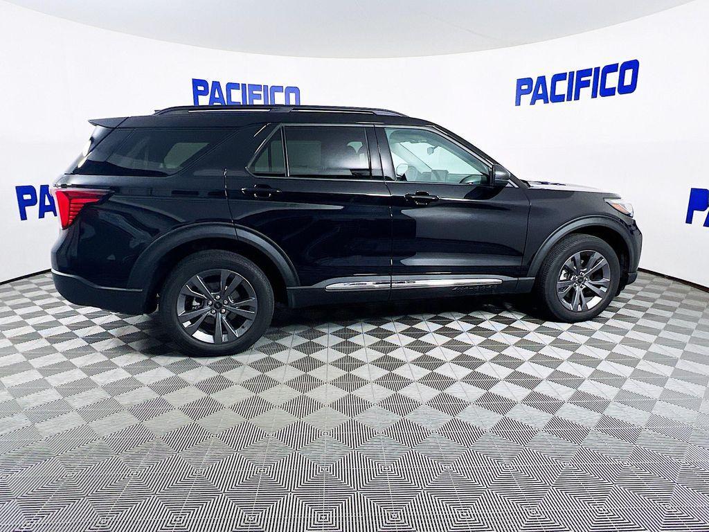 used 2025 Ford Explorer car, priced at $46,350