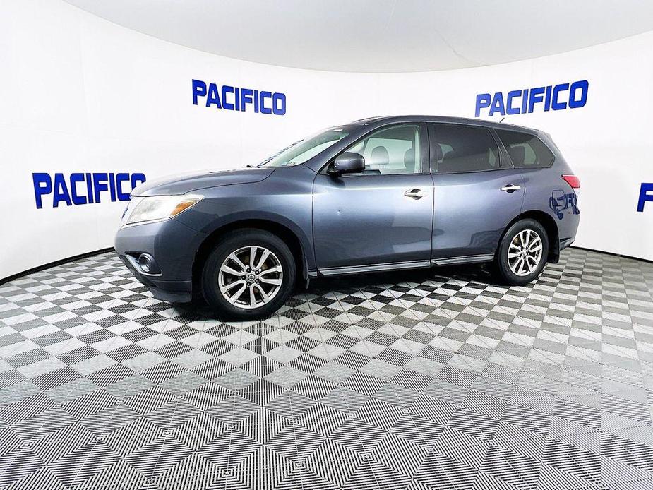 used 2014 Nissan Pathfinder car, priced at $9,799