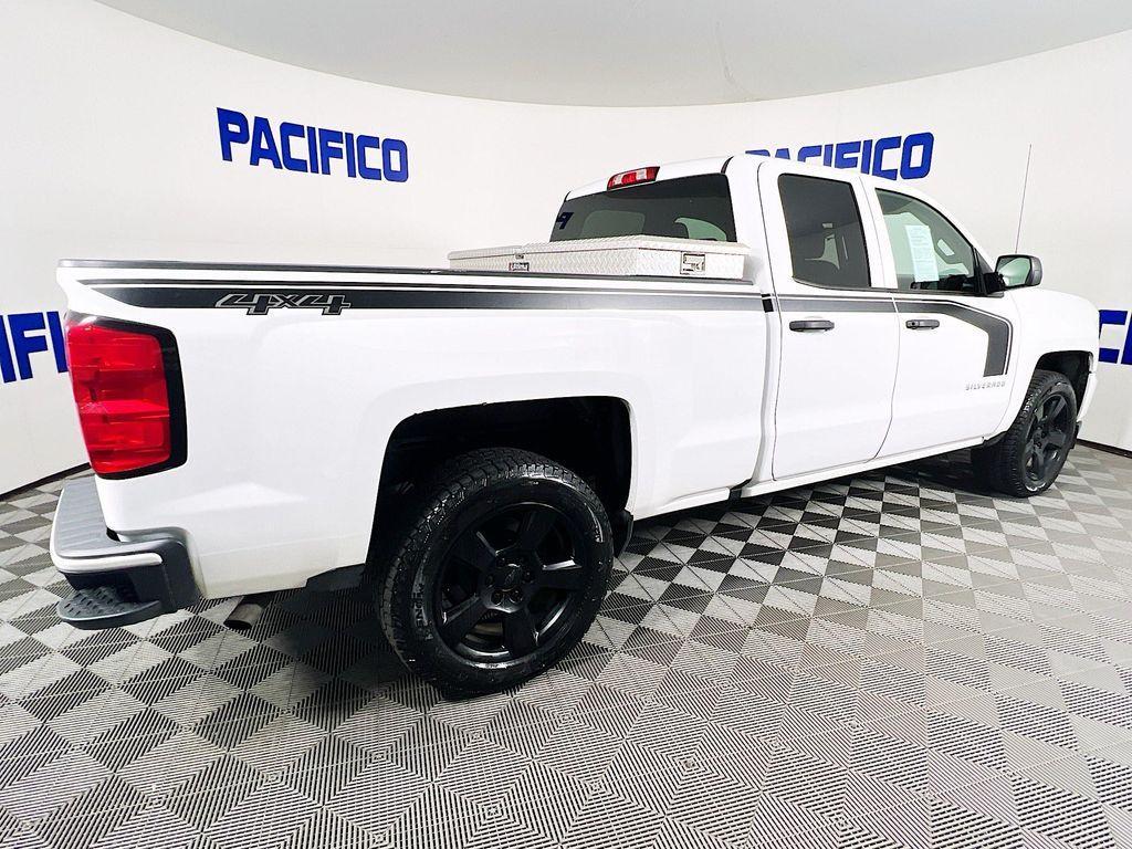used 2018 Chevrolet Silverado 1500 car, priced at $21,599