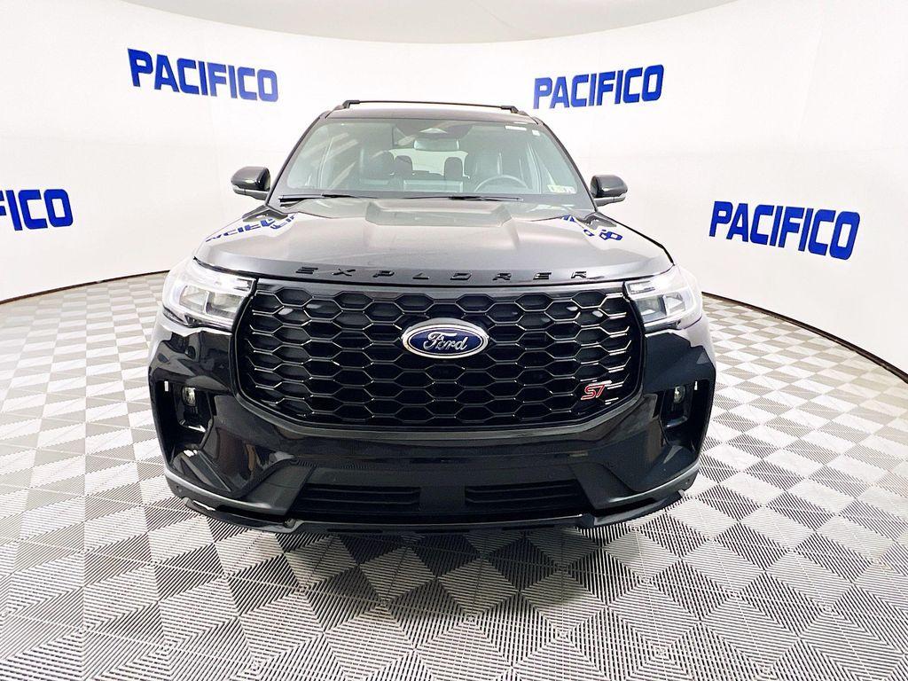 used 2025 Ford Explorer car, priced at $52,999