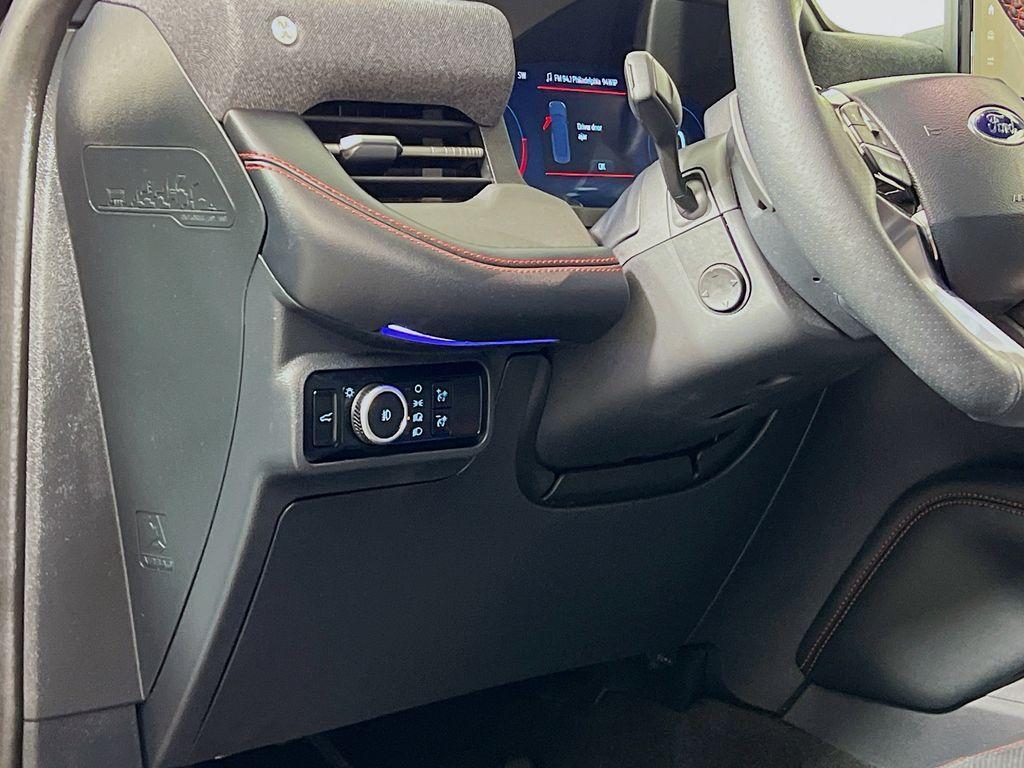 used 2025 Ford Explorer car, priced at $52,999