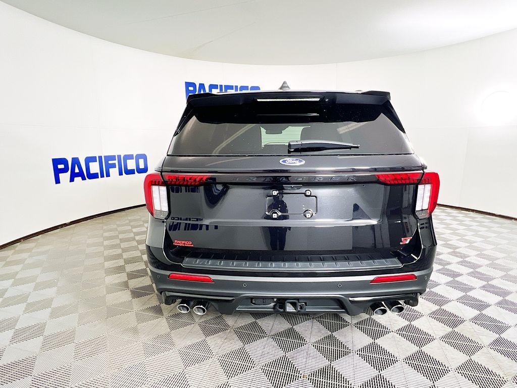 used 2025 Ford Explorer car, priced at $52,999