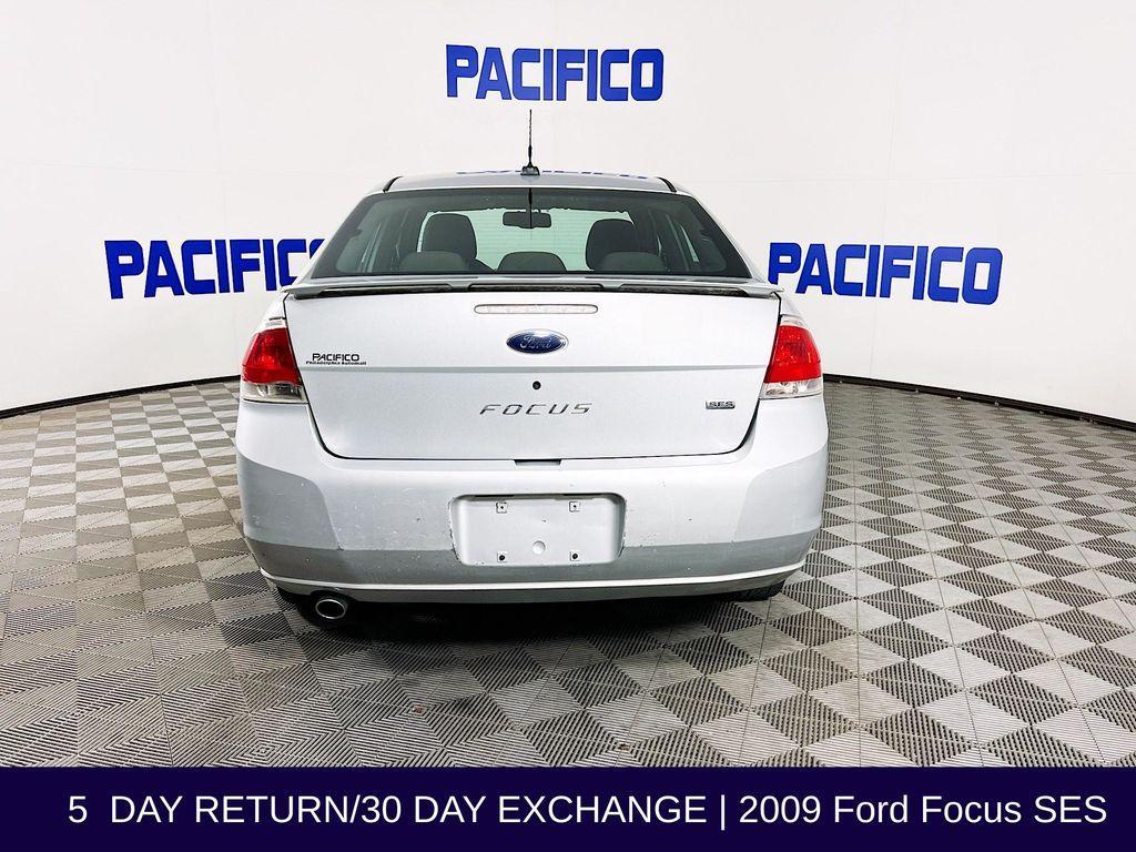 used 2009 Ford Focus car, priced at $4,899