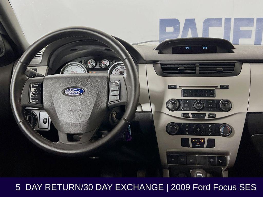 used 2009 Ford Focus car, priced at $4,899