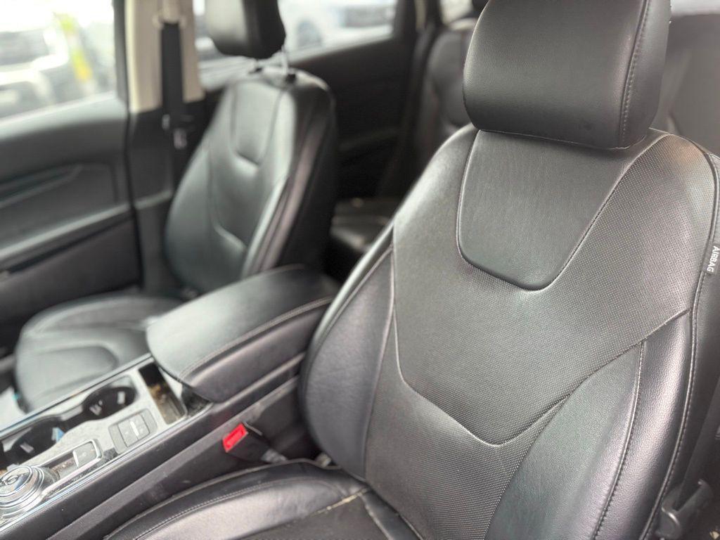 used 2019 Ford Edge car, priced at $16,999