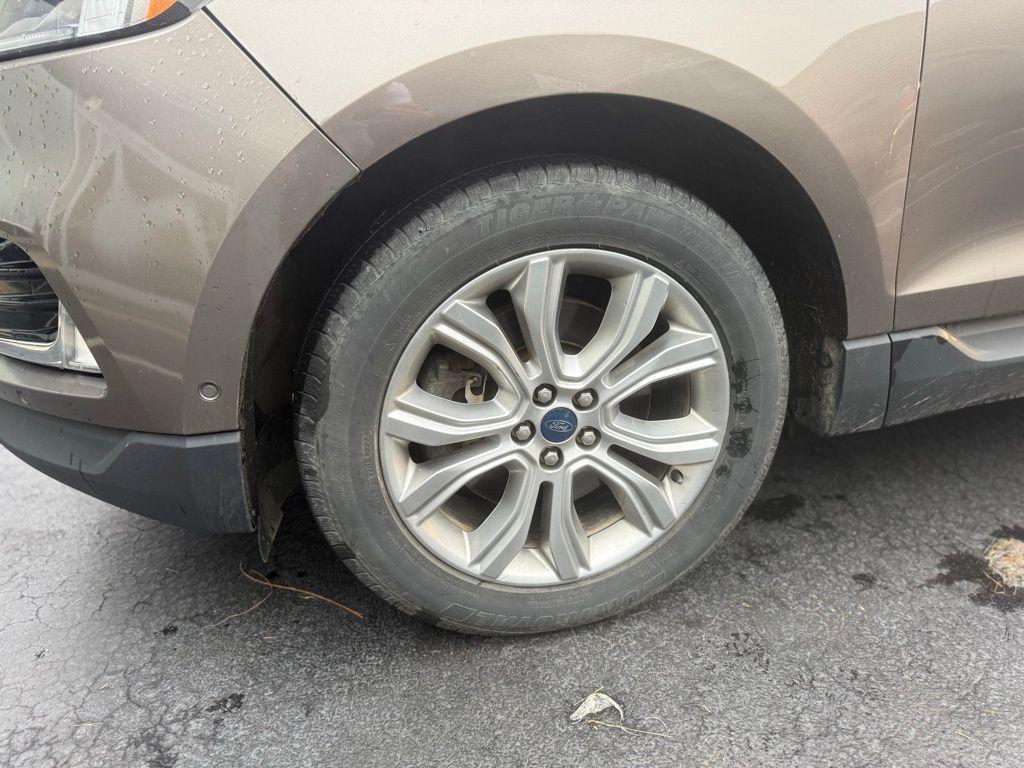 used 2019 Ford Edge car, priced at $16,999