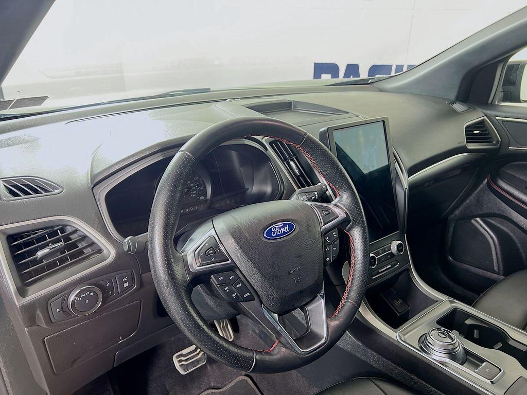 used 2022 Ford Edge car, priced at $25,999