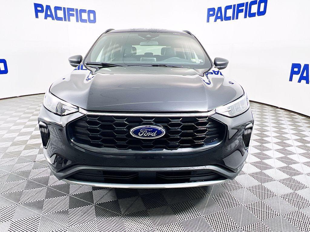 used 2025 Ford Escape car, priced at $25,599