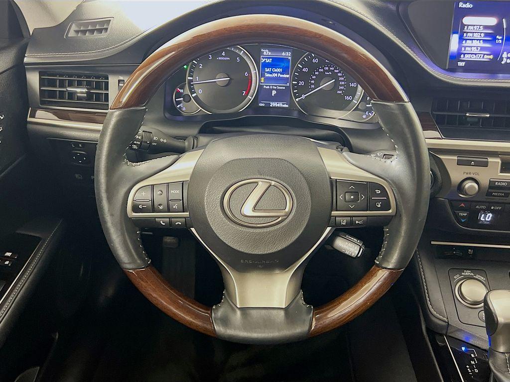 used 2018 Lexus ES 350 car, priced at $26,299
