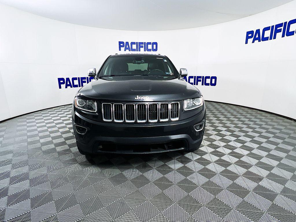 used 2015 Jeep Grand Cherokee car, priced at $10,999