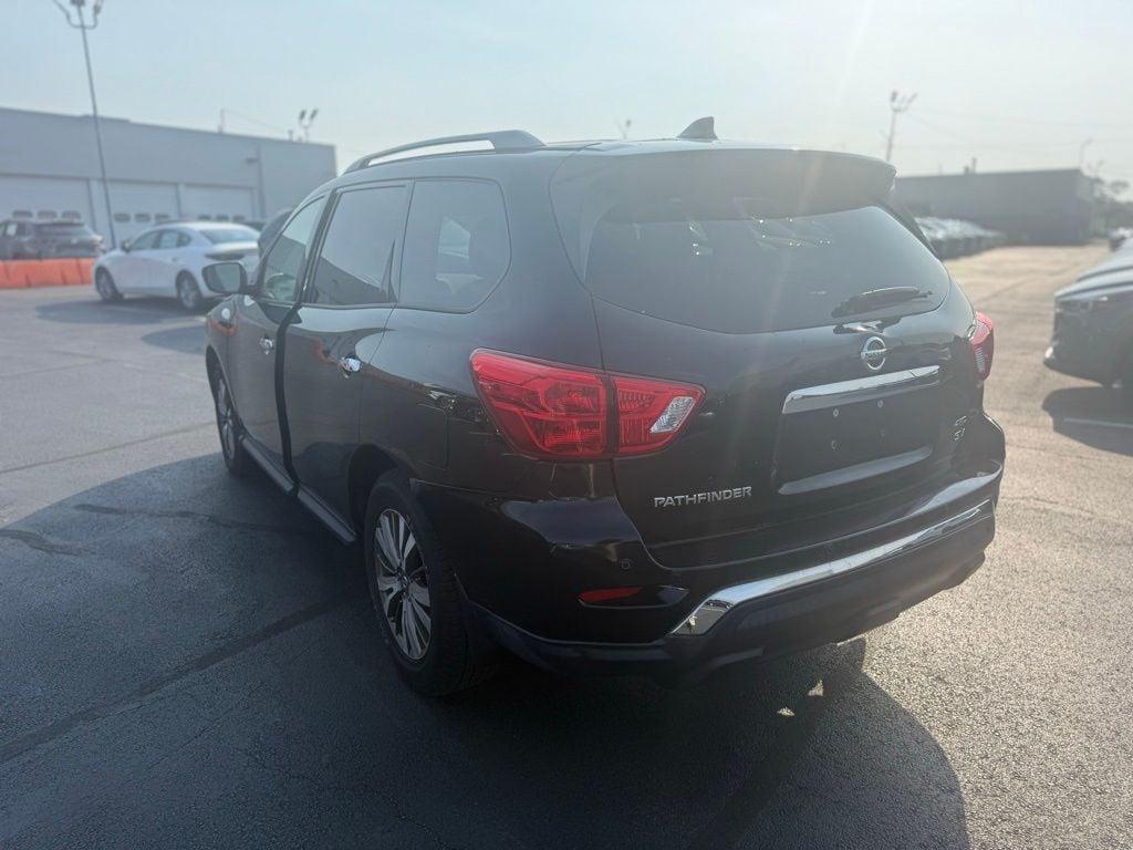 used 2020 Nissan Pathfinder car, priced at $21,999