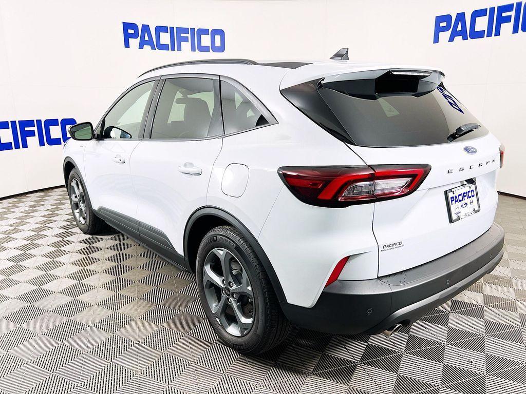 used 2025 Ford Escape car, priced at $26,999