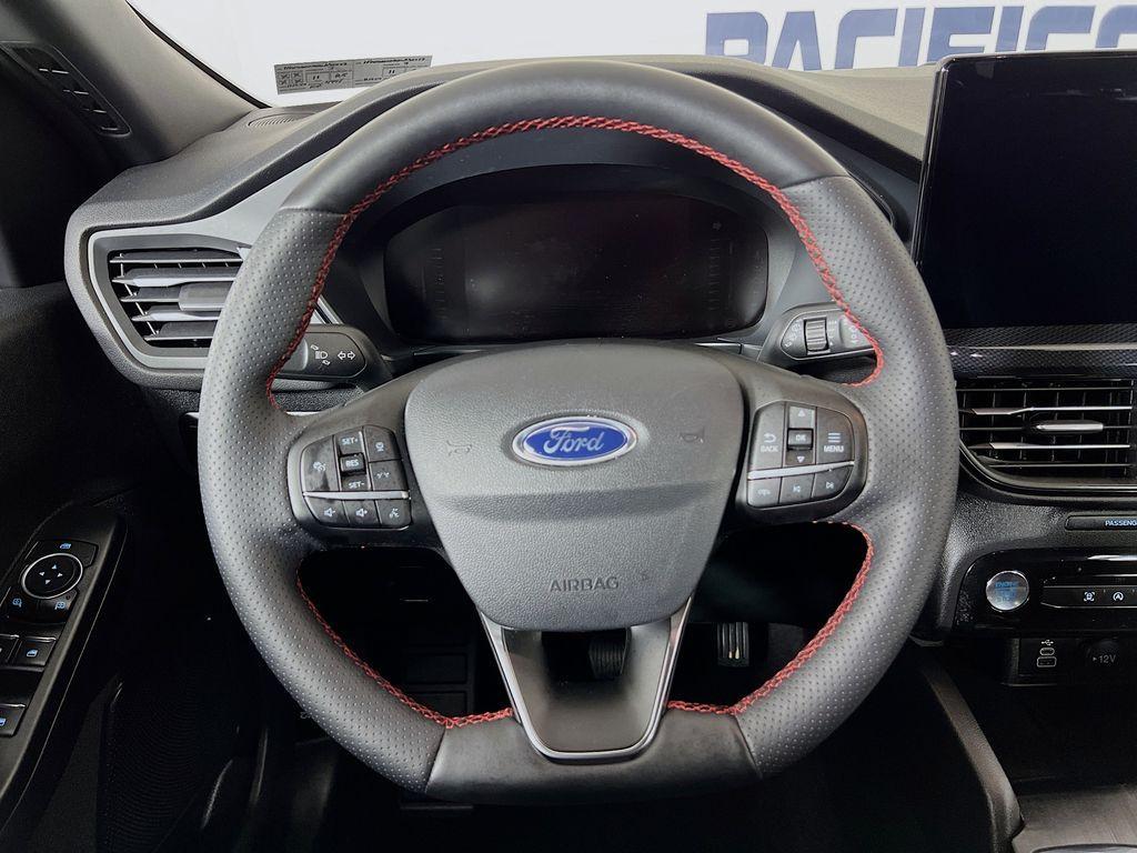 used 2025 Ford Escape car, priced at $26,999