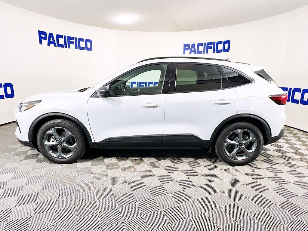 used 2025 Ford Escape car, priced at $26,999
