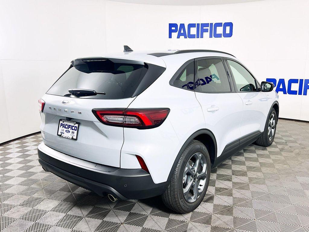 used 2025 Ford Escape car, priced at $26,999