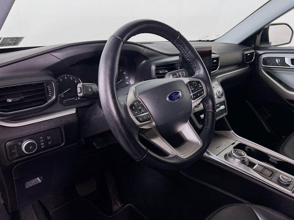 used 2022 Ford Explorer car, priced at $29,999