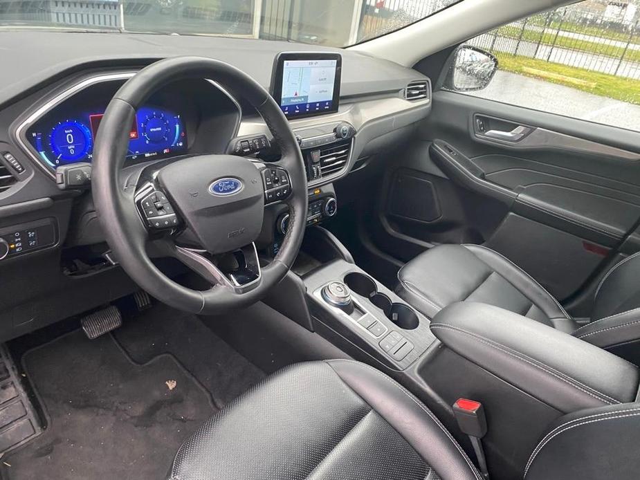 used 2022 Ford Escape car, priced at $22,749