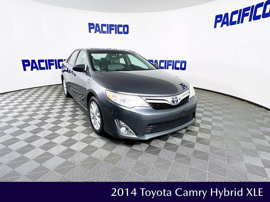 used 2014 Toyota Camry Hybrid car, priced at $13,989