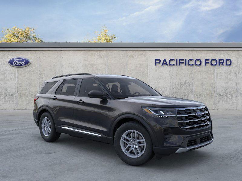 new 2025 Ford Explorer car, priced at $40,707