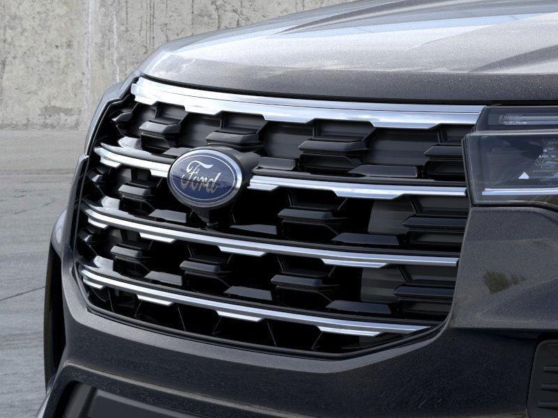 new 2025 Ford Explorer car, priced at $40,707