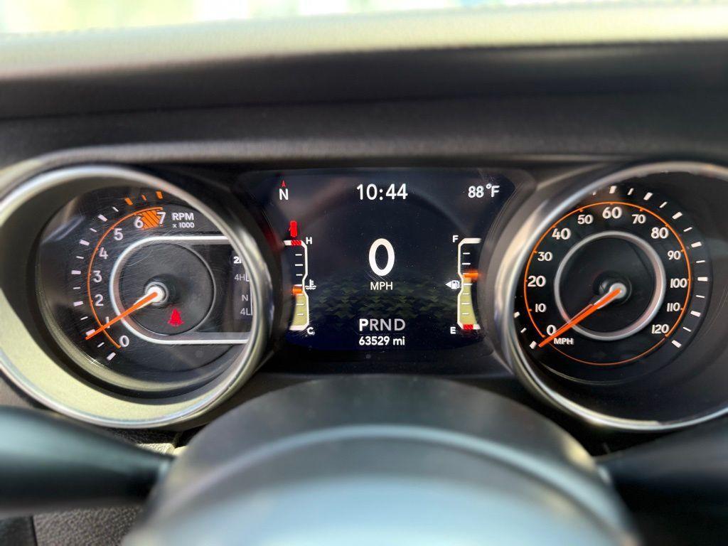 used 2019 Jeep Wrangler Unlimited car, priced at $27,499