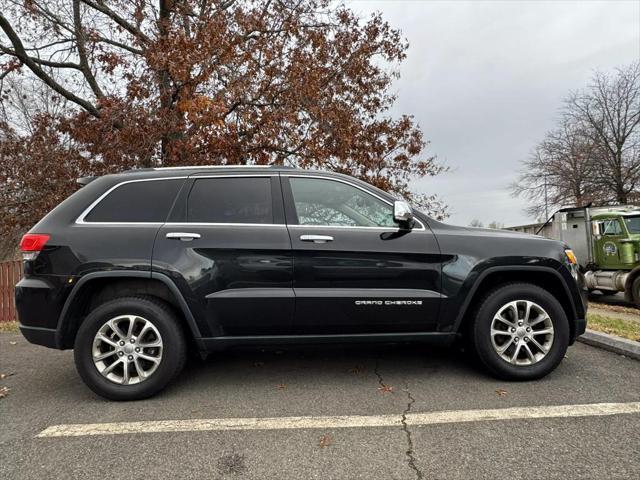 used 2014 Jeep Grand Cherokee car, priced at $7,900