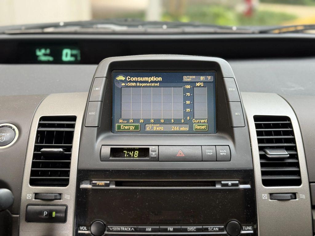 used 2005 Toyota Prius car, priced at $5,895