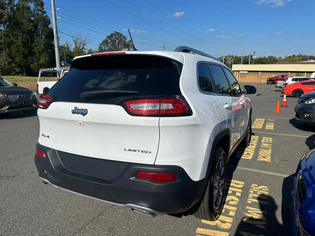 used 2015 Jeep Cherokee car, priced at $11,420