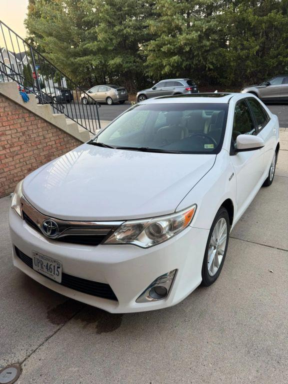 used 2012 Toyota Camry Hybrid car, priced at $10,750