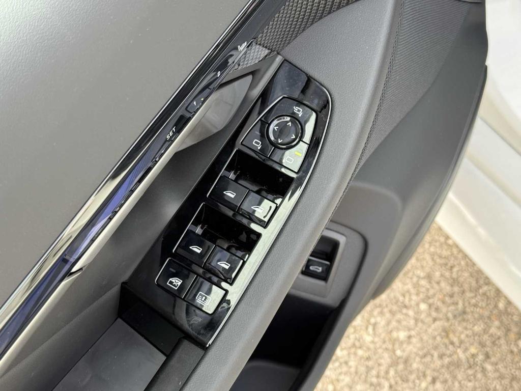 new 2026 BMW M5 car, priced at $129,200