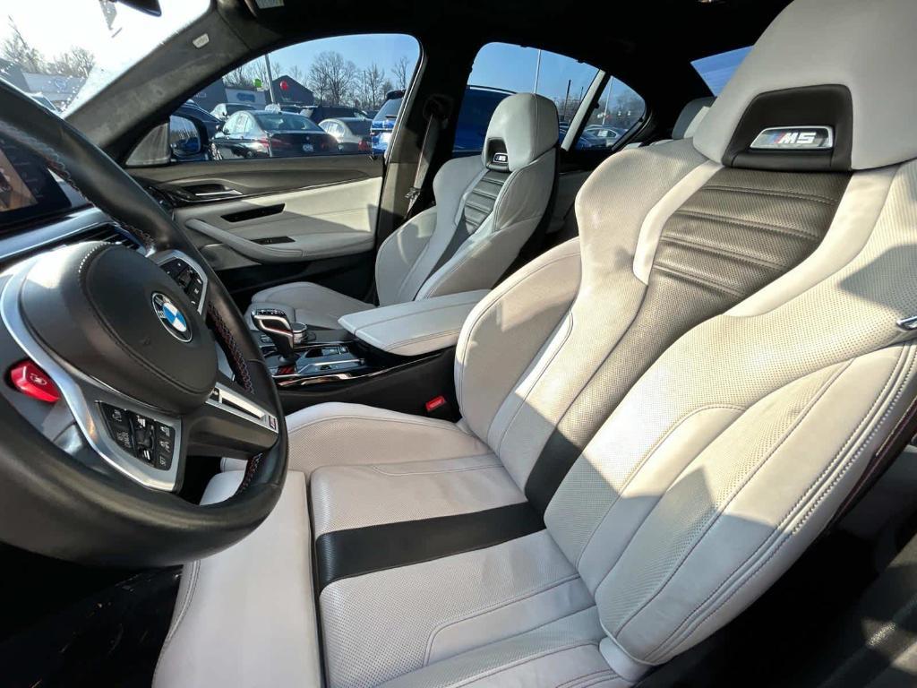 used 2023 BMW M5 car, priced at $96,526