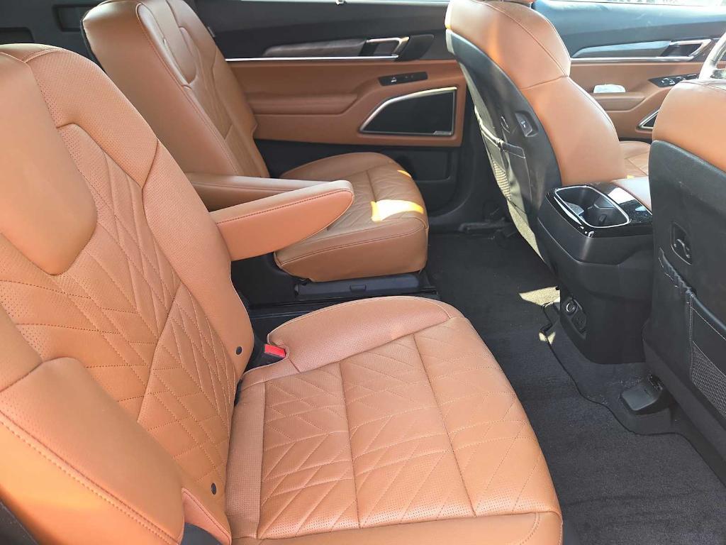 used 2024 Kia Telluride car, priced at $49,095