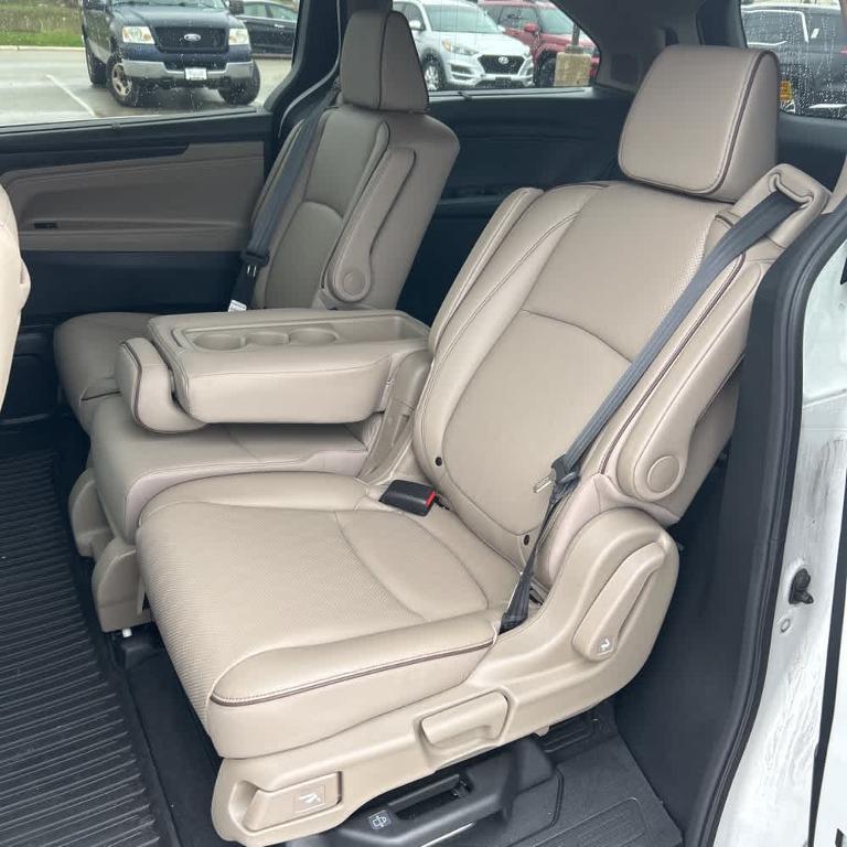 used 2024 Honda Odyssey car, priced at $46,995