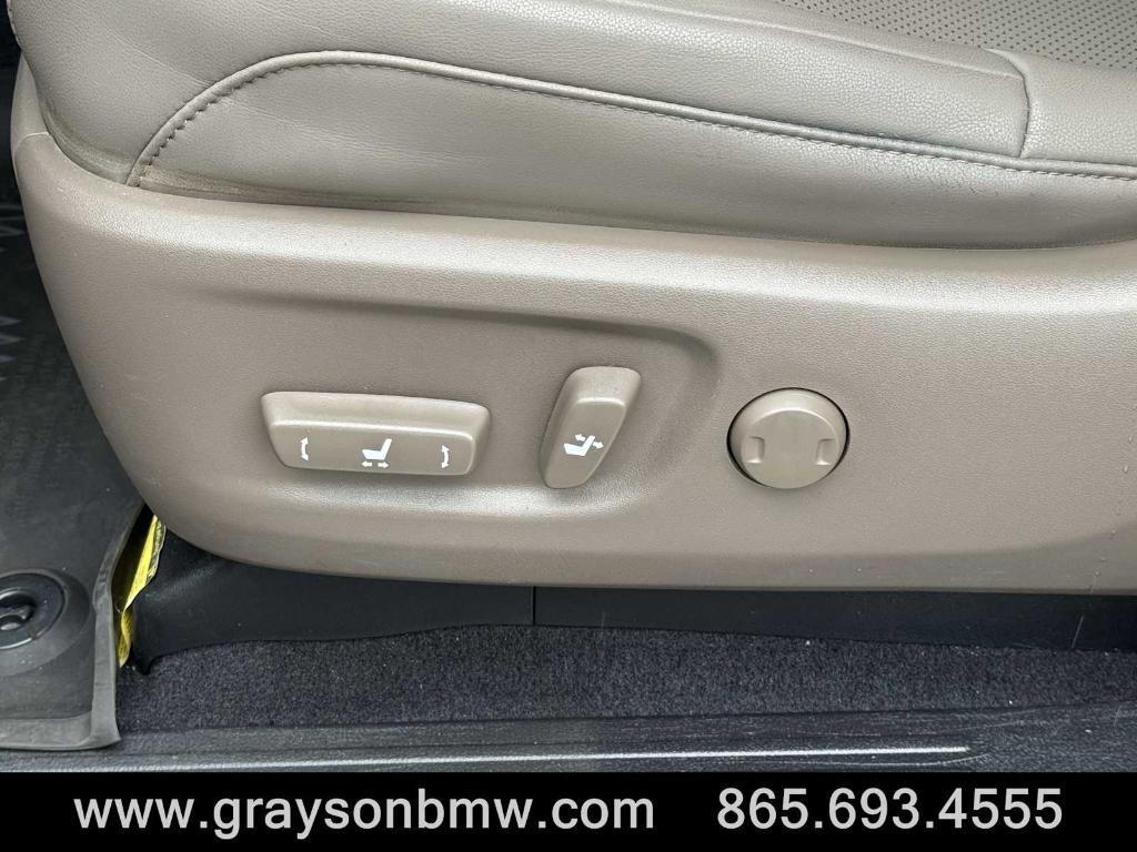 used 2022 Lexus GX 460 car, priced at $53,423